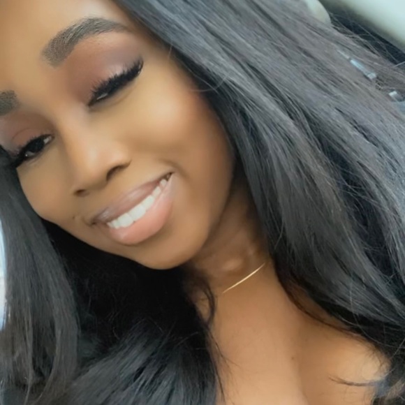 Meet your Posher, Kunbi - Picture 1 of 1